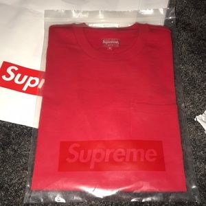 Supreme Pocket Tee size M
